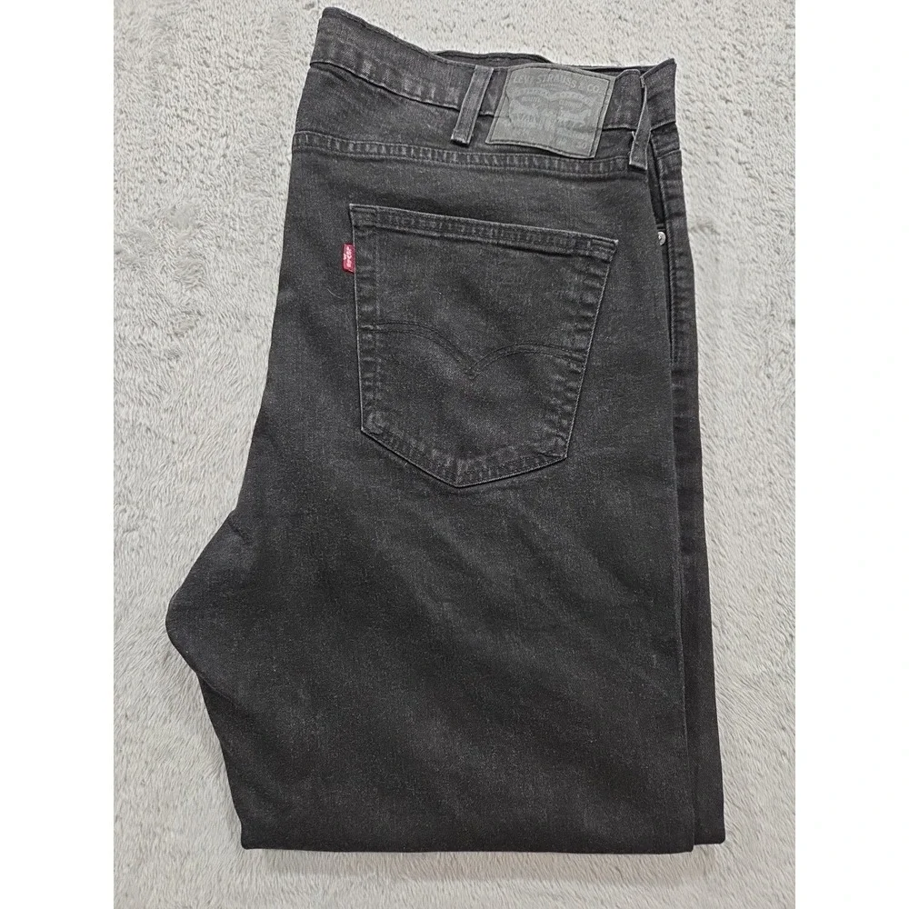 Levi's  541 Athletic Fit  Jean Sz 42 x 30 Black Black Stiker